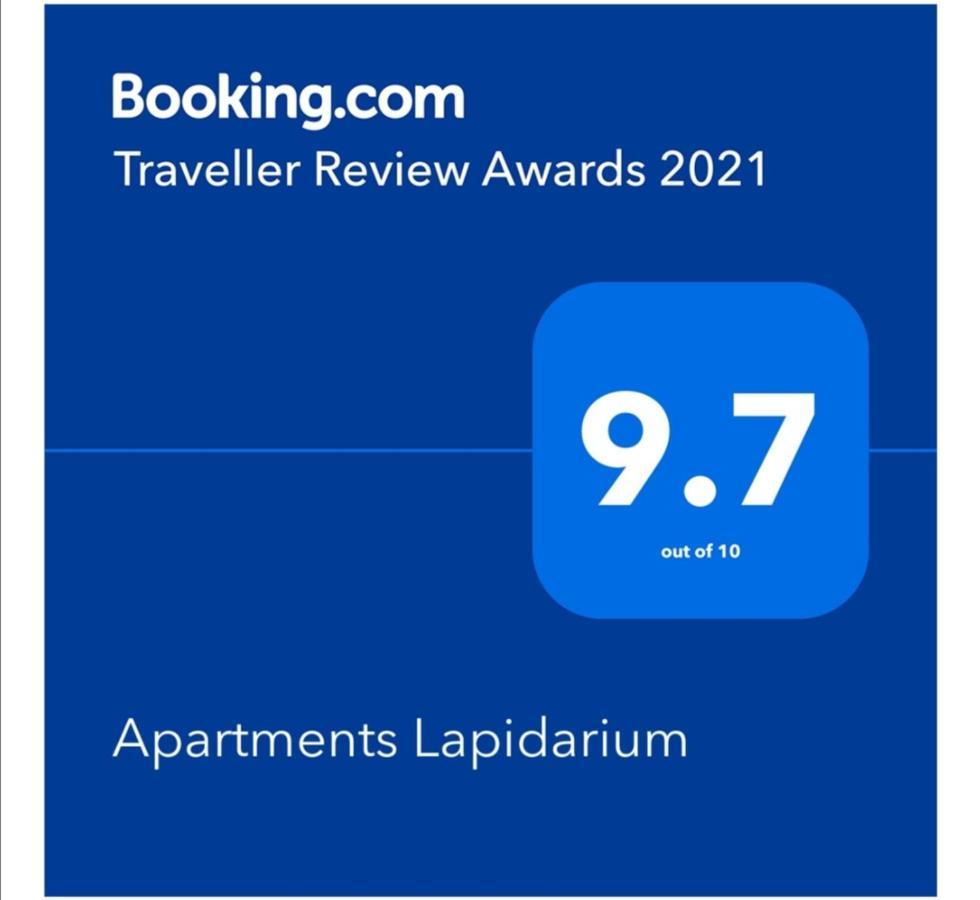 Apartament Lapidarium *